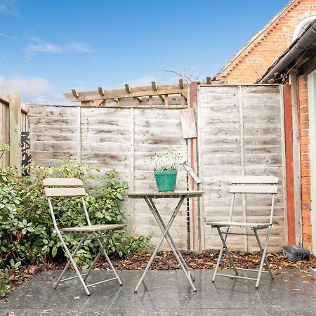 Host & Stay - Snodsbury Barn Upton Snodsbury Extérieur photo
